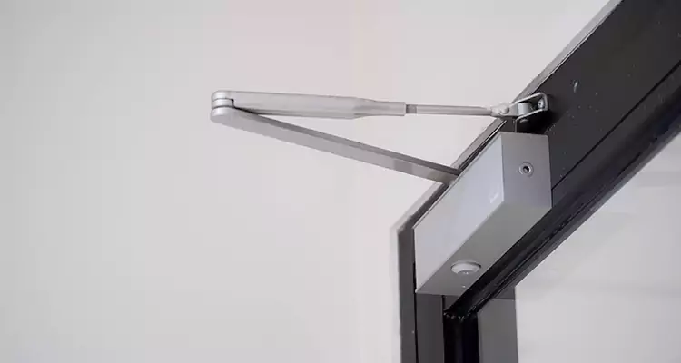 Screen Door Closer Installation in Hialeah Gardens, FL