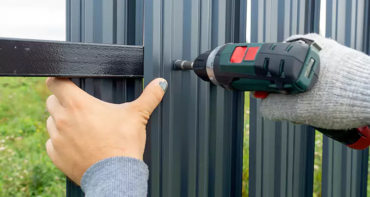Metal Gate Repair in Hialeah Gardens, FL