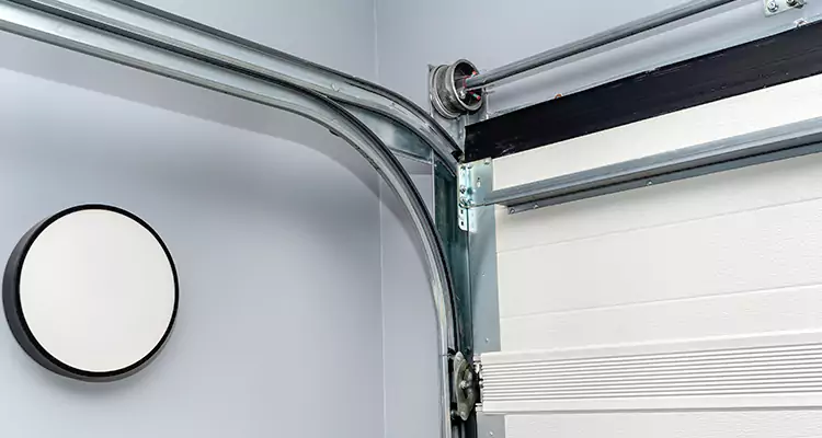 Garage Door Cable Repair Cost in Hialeah Gardens, FL