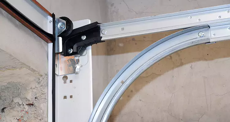 Maintain Liftmaster Garage Door Off Track in Hialeah Gardens, FL