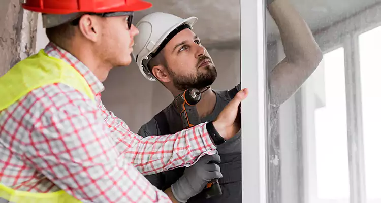 Sliding Patio Door Sticking? Expert Repair in Hialeah Gardens, FL.
