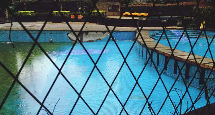 Lanai Screen Repair in Hialeah Gardens, FL