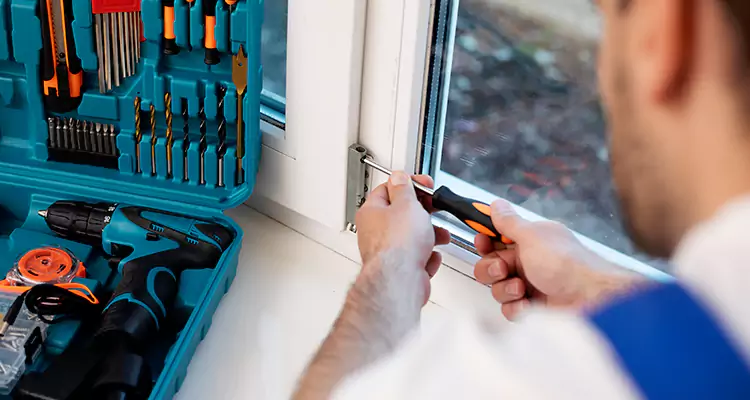 Mirrored Sliding Doors Replacement Expert in Hialeah Gardens, FL