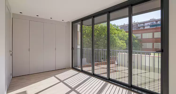 Fix Sliding Screen Door Track in Hialeah Gardens, FL